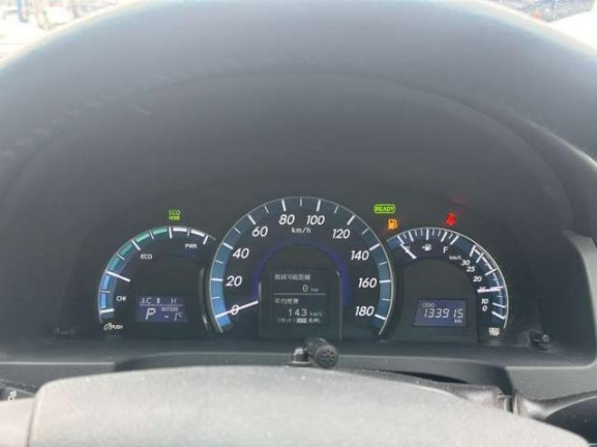 カムリハイブリッド2.5 Gパッケージ　純正アルミ　純正ナビ　ETC　ワンセグ　バックカメラ　パワステ　パワーウィンドウ　キーレスエントリー　電動シート　クルーズコントロール　横滑り防止装置　盗難防止装置 正規輸入車 2WD 2500