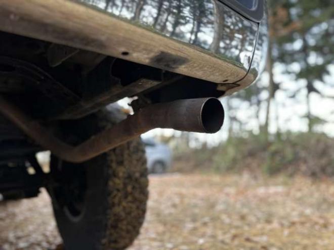 ハイラックスサーフ2.7 SSR-X パッケージオプションA 4WD　ナローボディ　リフトアップ　グリル　グッドリッチAW　パワステ　パワーウィンドウ　ABS　キーレス 2700