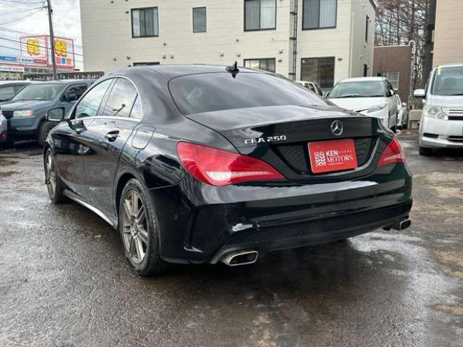 ベンツCLAクラス CLA250 4マチック 4WD　ナビ　TV　バックカメラ　アルミホイール　ディスチャージドランプ　電動シート　パワステ　パワーウィンドウ　キーレス　ETC　シートヒーター　横滑り防止装置　アイドリングストップ　クルーズコントロール 正規輸入車 2000