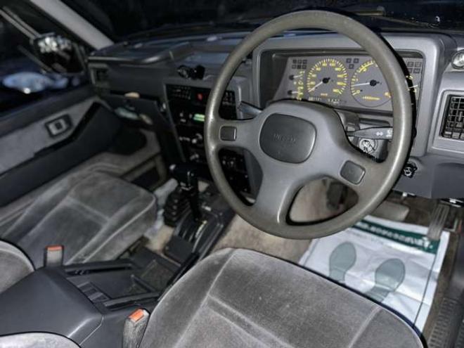 サファリ4.2 エクストラハイルーフグランロード ディーゼル 4WD　ハイルーフ　パワステ　パワーウィンドウ　社外アルミホイール　マッドフラップ 4200