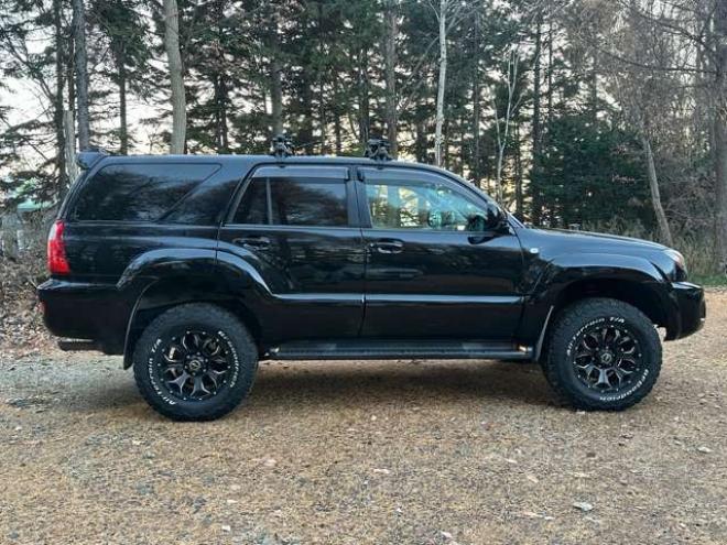 ハイラックスサーフ2.7 SSR-X 4WD　社外地デジナビ　バックカメラ　ウーハー　ドライブレコーダー　ルーフキャリア　ETC　オールテレーンタイヤ　リフトアップ　サンルーフ　社外アルミホイール　ABS　パワーウィンドウ　パワステ　社外グリル 2700