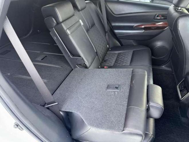 ハリアーハイブリッド2.5ハイブリッドE-Fourプレミアム 4WD ローンが不安な方＜優遇ローン＞  本州仕入　フルエアロ　SDナビTV　バックカメラ　4WD 