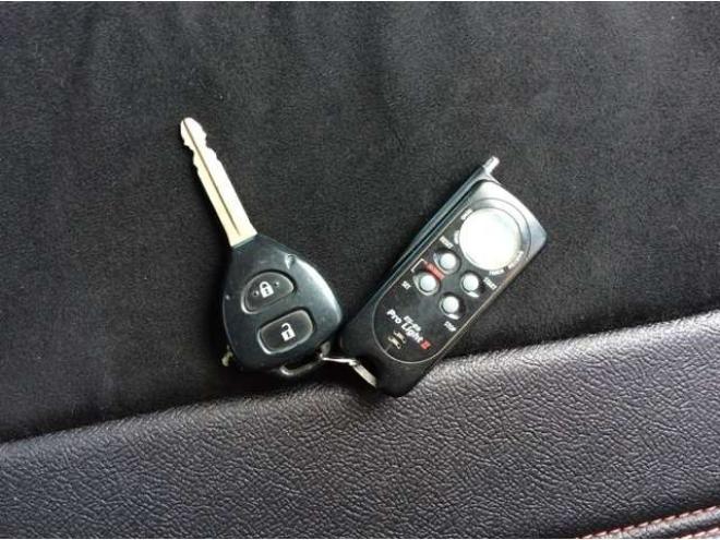 ハイエースバン3.0 スーパーGL ロング ディーゼルターボ 4WD　リアヒーター　キーレス　バックカメラ 3000