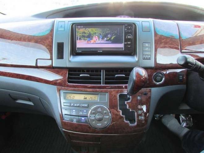 エスティマ2.4 アエラス 4WD　両側パワースライドドア/コーナーセンサー/キセノンヘッドライト/LEDフォグ/クルーズコントロール/ETC/ 2400