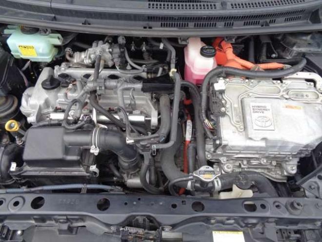 アクア1.5 S　純正ナビ　バックカメラ　スマートキー 2WD 1500