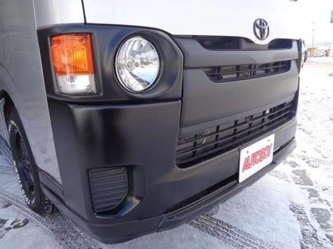 ハイエースバン2.8 DX ロング ディーゼルターボ 4WD　寒冷地仕様　　丸目クラシックヘッドライトキット　415COBRA　SAFARIフロントリップスポイラー　16インチアルミ&トーヨーH30　リアヒーター　リアエアコン 2800