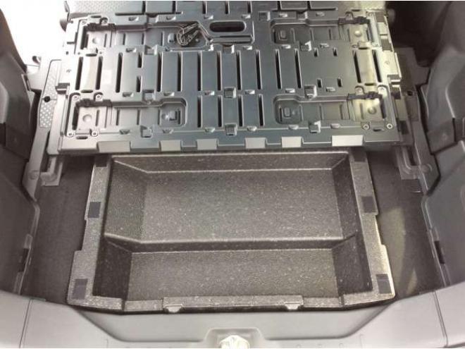 ピクシスメガL SAIII 4WD　両側パワスラ　プッシュスタート　スマートキー　運転席側シートヒーター　純正ナビ　フルセグTV　横滑り防止　アイドリングストップ　衝突被害軽減　オートライト　ドラレコ　ETC　バックカメラ　電動格納ミラー 660