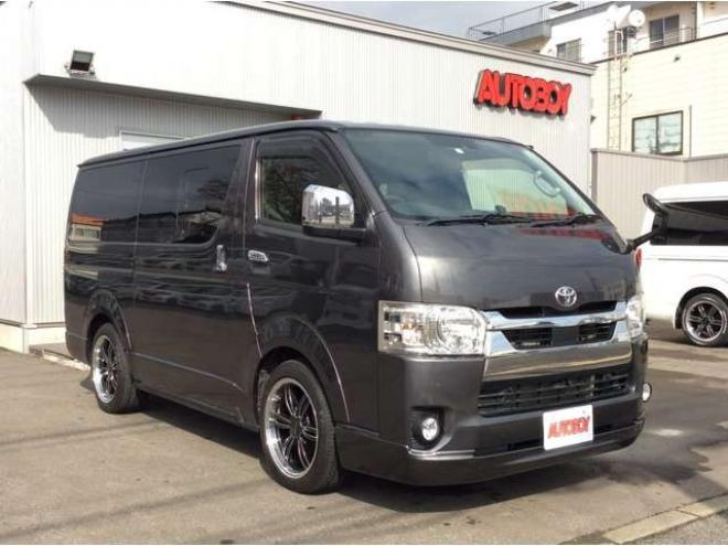 ハイエースバン2.8 スーパーGL ロング ディーゼルターボ 4WD　リアヒーター&クーラー　プッシュスタート　スマキー　ステアリングスイッチ　オートハイビーム　パノラミックビューモニター　純正ナビ　フルセグTV　ドラレコ　ETC　インナーミラー　横滑り防止　フロントフォグ 2800