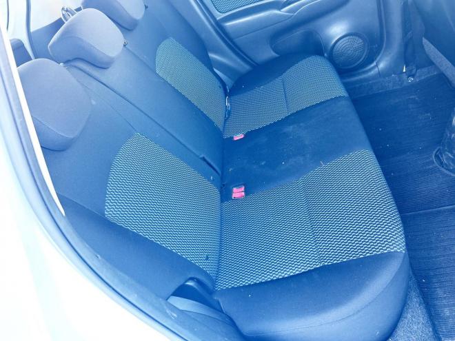 ノート1.2X FOUR 4WD　ローンが不安な方＜優遇ローン＞寒冷地仕様　エマージェンシーブレーキ　社外ナビ 4WD