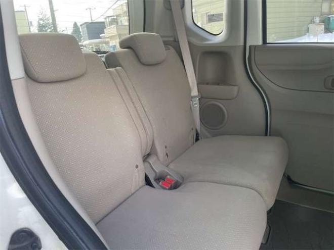 N-BOXG Lパッケージ 4WD　新在　庫　　限　定プ　ライス!!　ナビ　TV　バックカメラ　Pドア 660