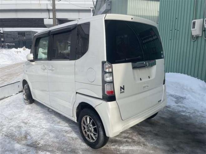 N-BOXG Lパッケージ 4WD　新在　庫　　限　定プ　ライス!!　ナビ　TV　バックカメラ　Pドア 660