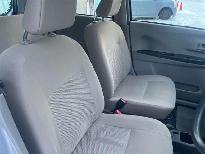 ミライース Lf 4WD　エコアイドル　4WD　5ドア　キーレス　ユーザー下取り車　記録簿　新在　庫で値　下　中 660