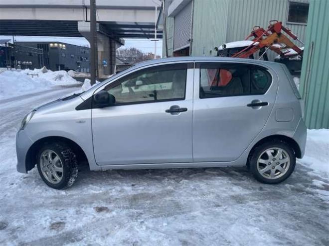 ミライース Lf 4WD　エコアイドル　4WD　5ドア　キーレス　ユーザー下取り車　記録簿　新在　庫で値　下　中 660