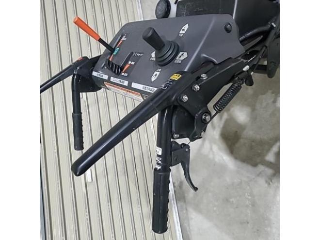 除雪機ホンダhs760　７馬力　60cm幅