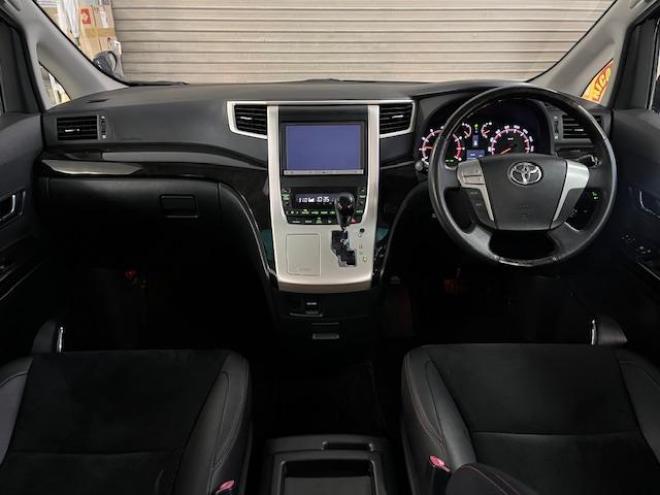 ヴェルファイア２．４Ｚ　ゴールデンアイズ　後期型　寒冷地仕様　禁煙車　両側パワースライドドア　パワーバックドア　純正ハーフレザーシート　純正１８インチＡＷ　社外１６ＡＷ＋スタッドレスタイヤ付　フロントガラス熱線　クルーズコントロール　ＥＴＣ 4WD 2400 5Dr