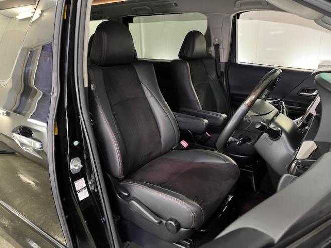 ヴェルファイア２．４Ｚ　ゴールデンアイズ　後期型　寒冷地仕様　禁煙車　両側パワースライドドア　パワーバックドア　純正ハーフレザーシート　純正１８インチＡＷ　社外１６ＡＷ＋スタッドレスタイヤ付　フロントガラス熱線　クルーズコントロール　ＥＴＣ 4WD 2400 5Dr