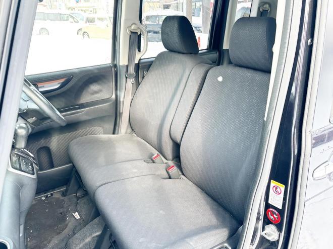 N-BOX660カスタムG Aパッケージ 4WD　ローンが不安な方＜優遇ローン＞1年保証　片側パワースライドドア