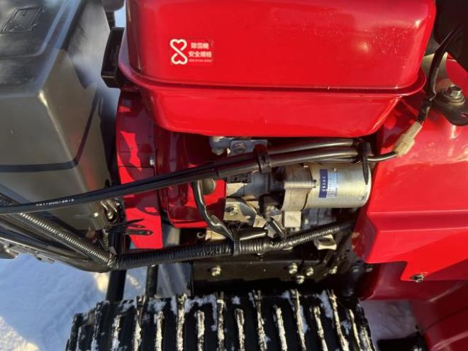 除雪機ホンダHSS970n点検整備塗装済み