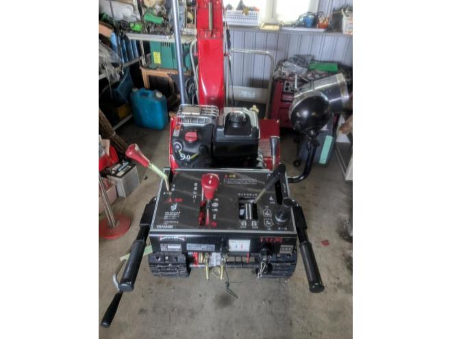 除雪機ヤナセ　88HST　８馬力　ガソリン