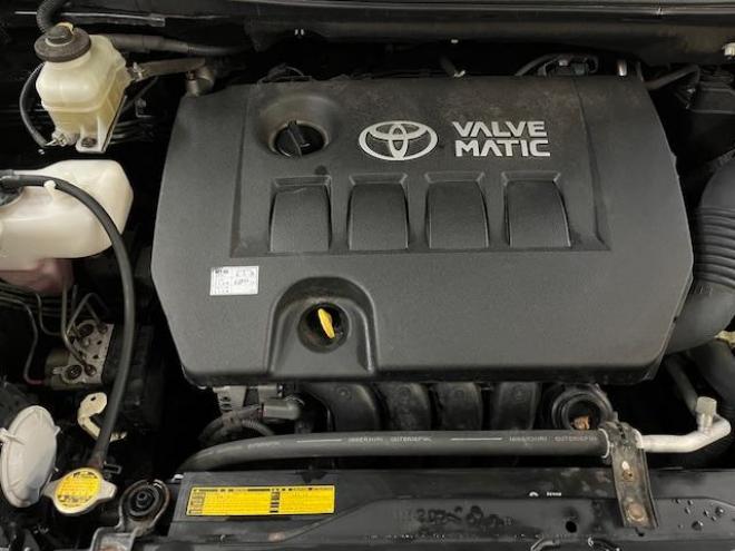 アイシスプラタナ　リミテッド　ワンオーナー　寒冷地仕様　禁煙車　両側パワースライドドア　純正１５インチＡＷ　社外１５ＡＷ＋スタッドレスタイヤ　純正ＨＤＤナビ　地デジ　ＤＶＤ再生　Ｂｌｕｅｔｏｏｔｈ　バックカメラ　エンジンスターター 4WD 5 1800Dr