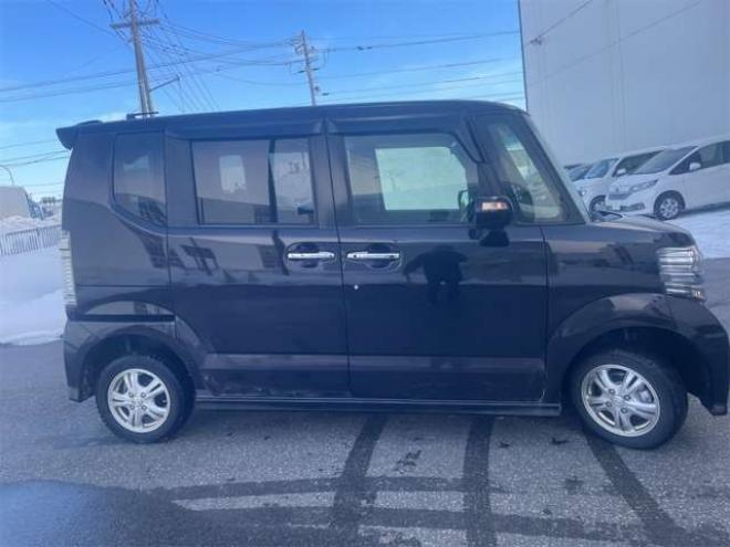 N-BOXカスタムG 4WD　 660