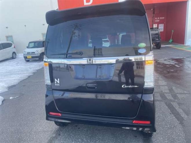 N-BOXカスタムG 4WD　 660