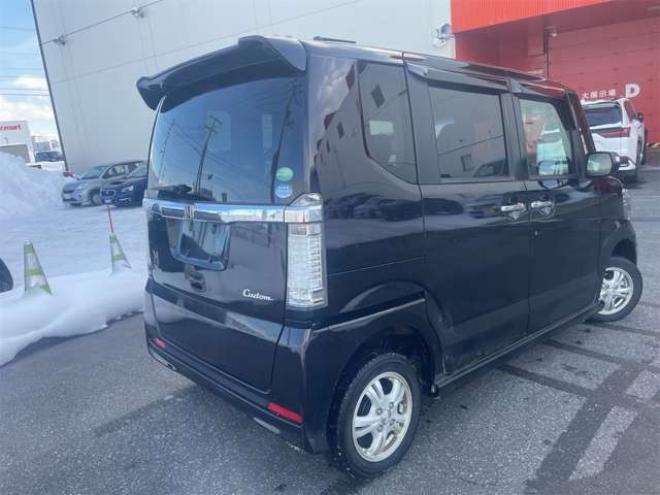 N-BOXカスタムG 4WD　 660