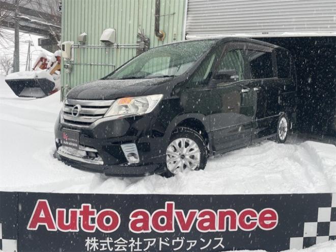 セレナ2.0 ハイウェイスター Jパッケージ 4WD　ナビ　TV　両面パワースライド　TRC　HID　エンスタ　リアカメラ 2000