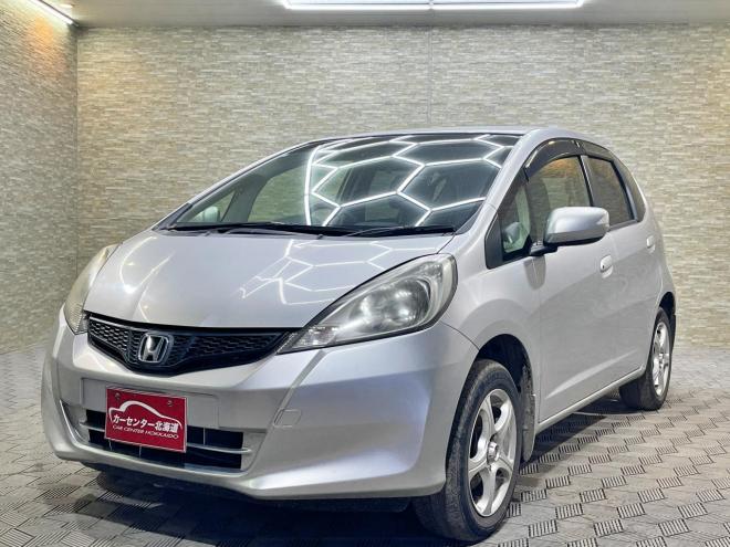 フィット1.3G 4WD 5年保証 ナビTV Bカメ ETC 夏冬タイヤ 寒冷地仕様 禁煙 車検整備2年付 修復歴無