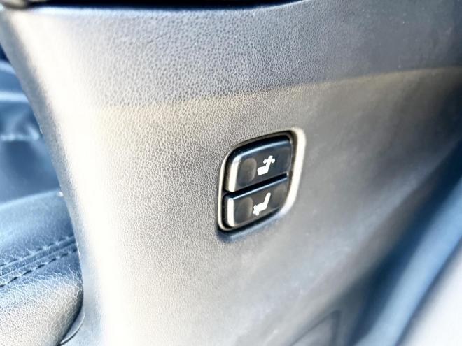 ヴェルファイア2.4Z Gエディション 4WD　ローンが不安な方＜優遇ローン＞　本州仕入　純正ワイドナビ　19AW　TEIN車高調　TRDマフラー 4WD 2400 5Dr