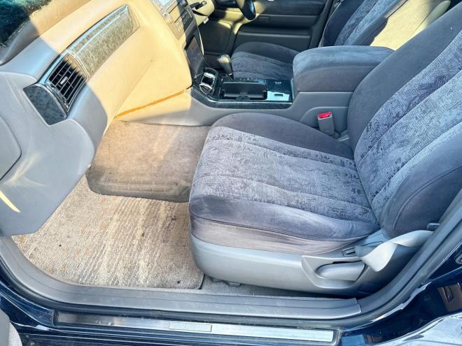 クラウンエステートエステート2.5アスリートFour 4WD 　ローンが不安な方＜優遇ローン＞ ユーザー買取車　社外HDDナビ　HID　ETC　ルーフレール　キーレス 4WD 2500 5Dr