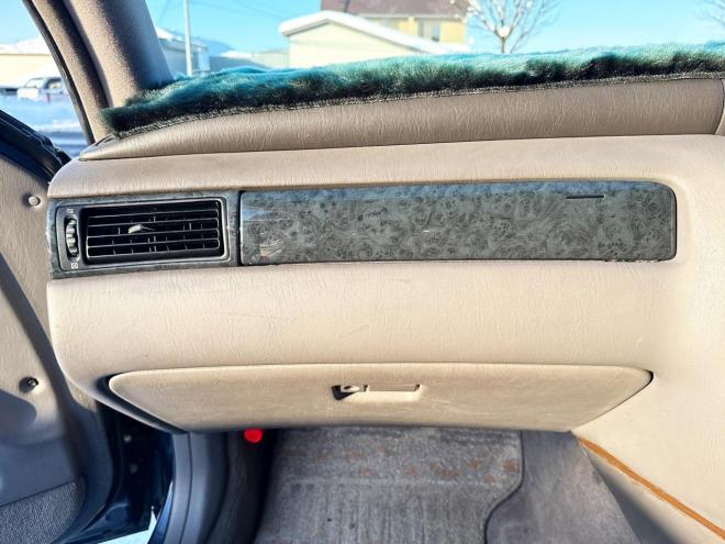 クラウンエステートエステート2.5アスリートFour 4WD 　ローンが不安な方＜優遇ローン＞ ユーザー買取車　社外HDDナビ　HID　ETC　ルーフレール　キーレス 4WD 2500 5Dr