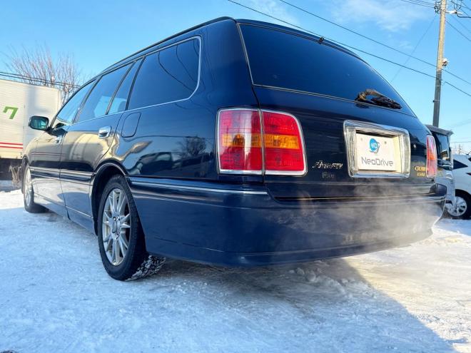 クラウンエステートエステート2.5アスリートFour 4WD 　ローンが不安な方＜優遇ローン＞ ユーザー買取車　社外HDDナビ　HID　ETC　ルーフレール　キーレス 4WD 2500 5Dr