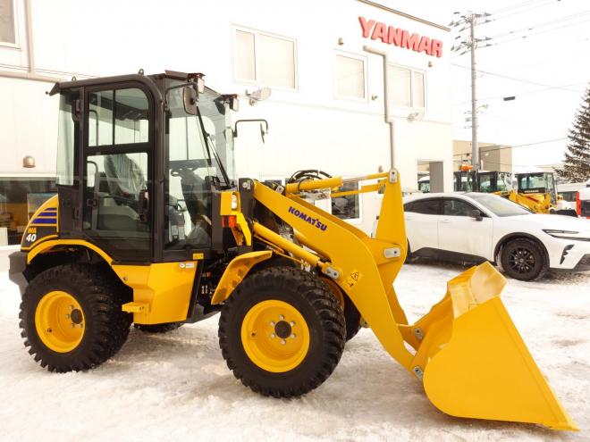 ホイールローダコマツ WA40-8　バケット容量0.5m3　