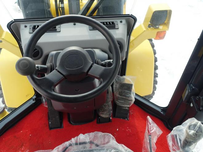 ホイールローダコマツ WA40-8　バケット容量0.5m3　