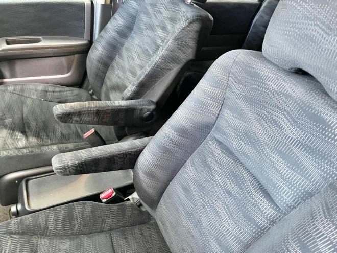 ステップワゴン2.0G Eセレクション 4WD 5年保証 両側パワスラ ワンオーナー ナビTV エンスタ  寒冷地仕様 禁煙 車検整備2年付 修復歴無