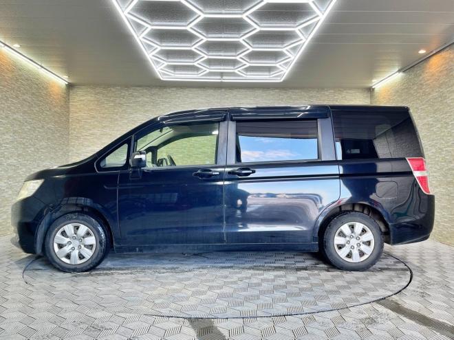 ステップワゴン2.0G Eセレクション 4WD 5年保証 両側パワスラ ワンオーナー ナビTV エンスタ  寒冷地仕様 禁煙 車検整備2年付 修復歴無