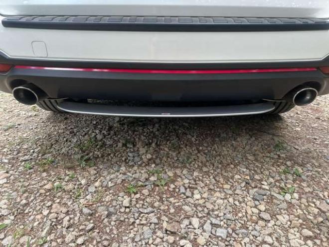 フォレスター2.0 tS 4WD　300台限定車/ターボ/社外ナビ/Bカメラ/電動リアゲート 2000