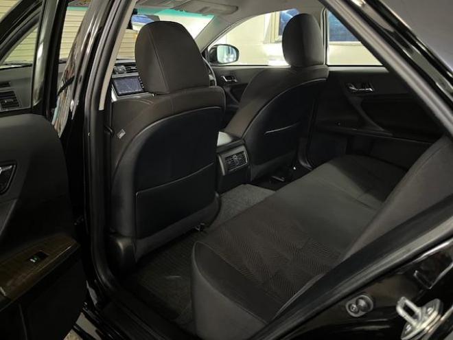 マークX２５０Ｇ　Ｆｏｕｒ　ワンオーナー　寒冷地仕様　禁煙車　社外１８インチＡＷ　社外１６ＡＷ＋スタッドレスタイヤ付　純正ＳＤナビ　地デジ　Ｂｌｕｅｔｏｏｔｈオーディオ　バックカメラ　ドライブレコーダー　ビルトインＥＴＣ 4WD 24500 4Dr