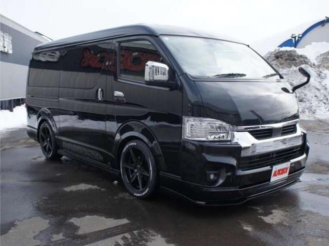 ハイエース2.7 GL ロング ファインテックツアラー 4WD　415COBRA　ファントムヘッドライトシステム&フェイスリフトキット&F/S/R/ルーフスポ/ボンネット/プレステージテールランプ&バッドラッカーHP-6プレミアムフォージッド18インチAW　TOYO　H30　225/50R18 2700