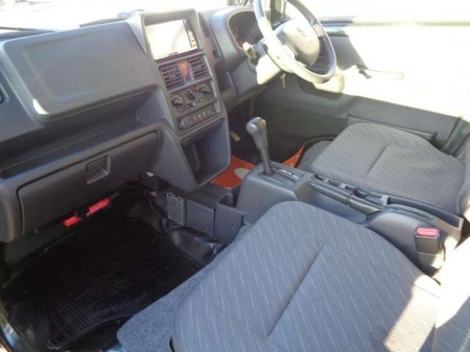 キャリースーパーキャリイ X 3方開 4WD　純正ナビ　フルセグ　バックカメラ　キーレス 660