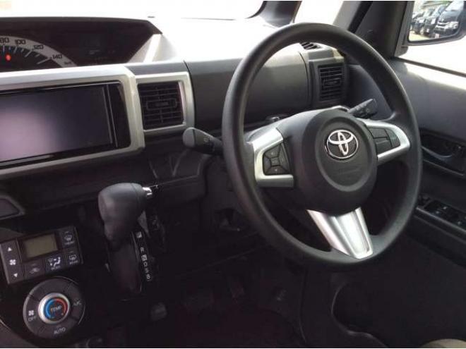 ピクシスメガL SAIII 4WD　両側パワスラ　プッシュスタート　スマートキー　運転席側シートヒーター　純正ナビ　フルセグTV　横滑り防止　アイドリングストップ　衝突被害軽減　オートライト　ドラレコ　ETC　バックカメラ　電動格納ミラー 660