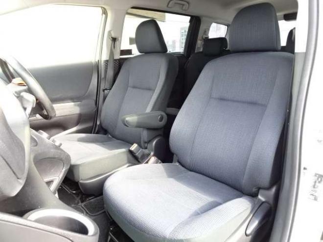 シエンタ1.5 G 4WD　本州車　保証1年/走行距離無制限　4WD　トヨタセーフティセンス　両側パワースライドドア　純正ナビ　地デジ　バックカメラ　純正エンジンスターター　シートヒーター　スマートキー　プッシュスタート　LEDヘッド 1500