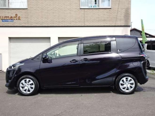 シエンタ1.5 G クエロ 4WD　本州車　保証1年/走行距離無制限　4WD　両側パワースライドドア　衝突軽減システム　オートマチックハイビーム　LDA　　前席シートヒーター　ドライブレコーダー　ETC　プッシュスタート　スマートキー 1500