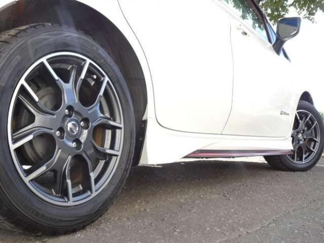 ノート1.2 e-POWER NISMO　本州車　ハイブリットシステム保証2年付　ワンオーナー　社外ナビ　Bluetooth接続　 エマージェンシーブレーキサポート　車線逸脱警報　NISMO純正アルミ　純正LEDヘッドライト　インテリキー　プッシュスタート　ETC 2WD 1200