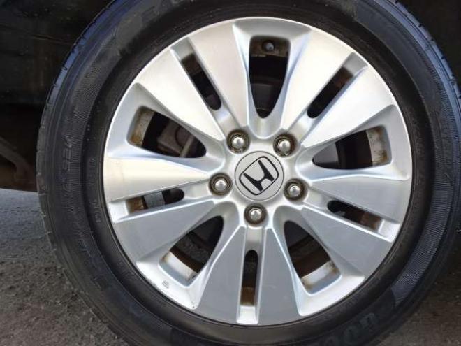 ステップワゴン2.0 スパーダ Z HDDナビ エディション 4WD　本州車　保証1年/走行距離無制限　4WD　両側パワースライドドア　純正HDDインターナビ　地デジ　バックカメラ　16インチアルミ　ETC　リヤエアコン　リヤヒーター　ステアリングスイッチ　純正HID　スマートキー 2000