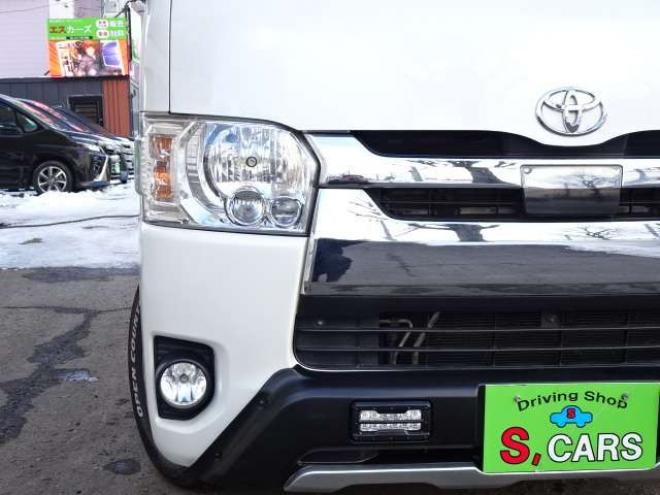 ハイエースバン2.8 スーパーGL ロング ディーゼルターボ 4WD　本州車　4WD　プッシュスタート　スマートキー　オートマチックハイビーム　ETC　MID　GRCIA　WHEEL　バックカメラ　リヤヒーター　リヤエアコン　AC100V 2800