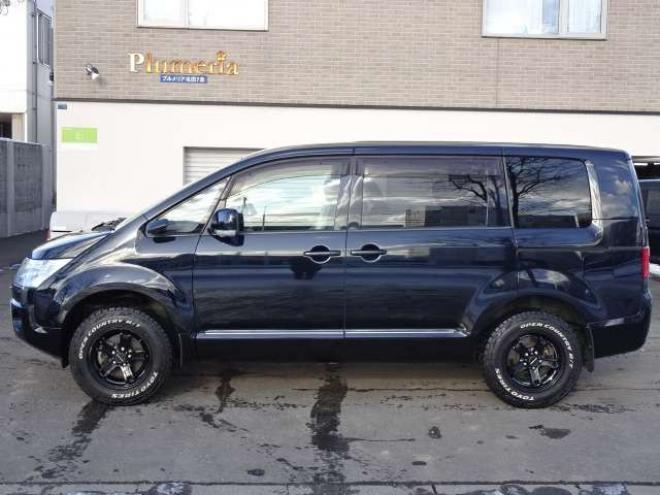 デリカD：5 2.4 G パワーパッケージ 4WD　本州車　ワンオーナー　オープンカントリーマッドタイヤ　両側パワースライドドア　ALPINE製ナビ　地デジ　10.2インチALPINE製フリップダウンモニター　バックカメラ　純正HID　スマートキー　ASC　ETC　クルコン 2400