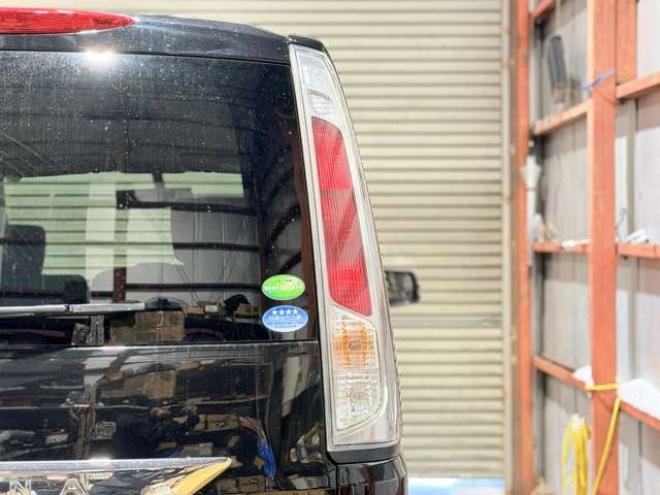 セレナ2.0 ハイウェイスター 4WD　防錆塗装4WDTVナビBカメETC夏冬タイヤ 2000