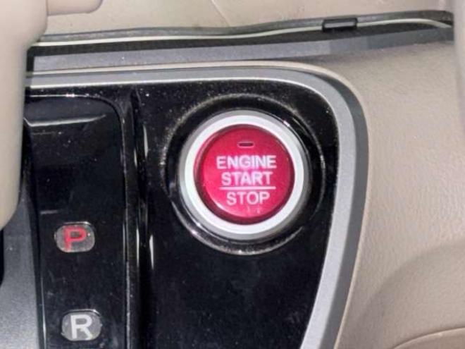 N-BOXG Lパッケージ 4WD　防錆塗装4WDドラレコTVナビ 660